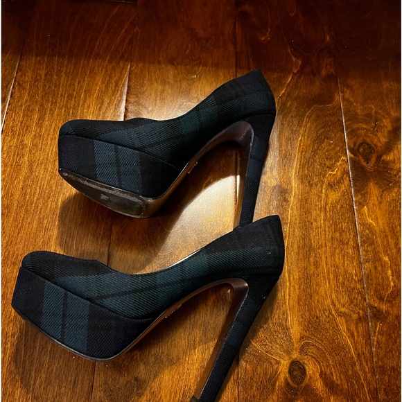 Prada Anthrocite Tartan Platform Heels. - Picture 2 of 10